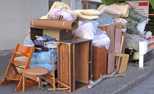 久喜市の不用品回収エコワールドは親切、丁寧を心がけいつでも安心して頼める不用品回収をめざします。