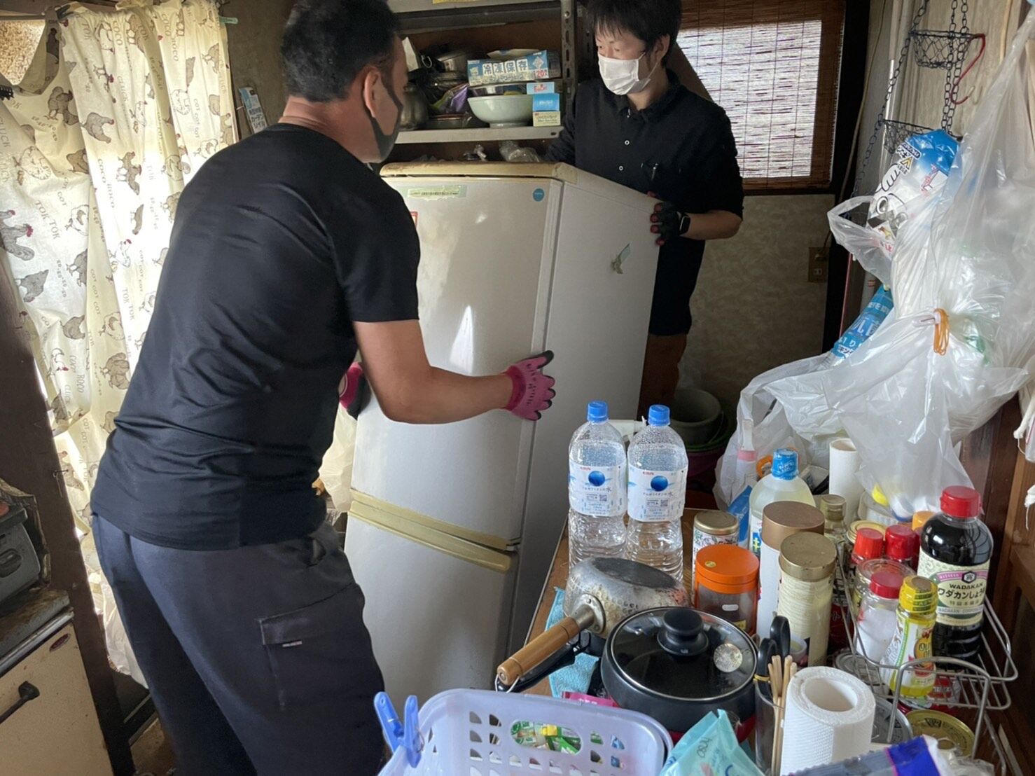 久喜市の不用品回収エコワールドは親切、丁寧を心がけいつでも安心して頼める不用品回収をめざします。